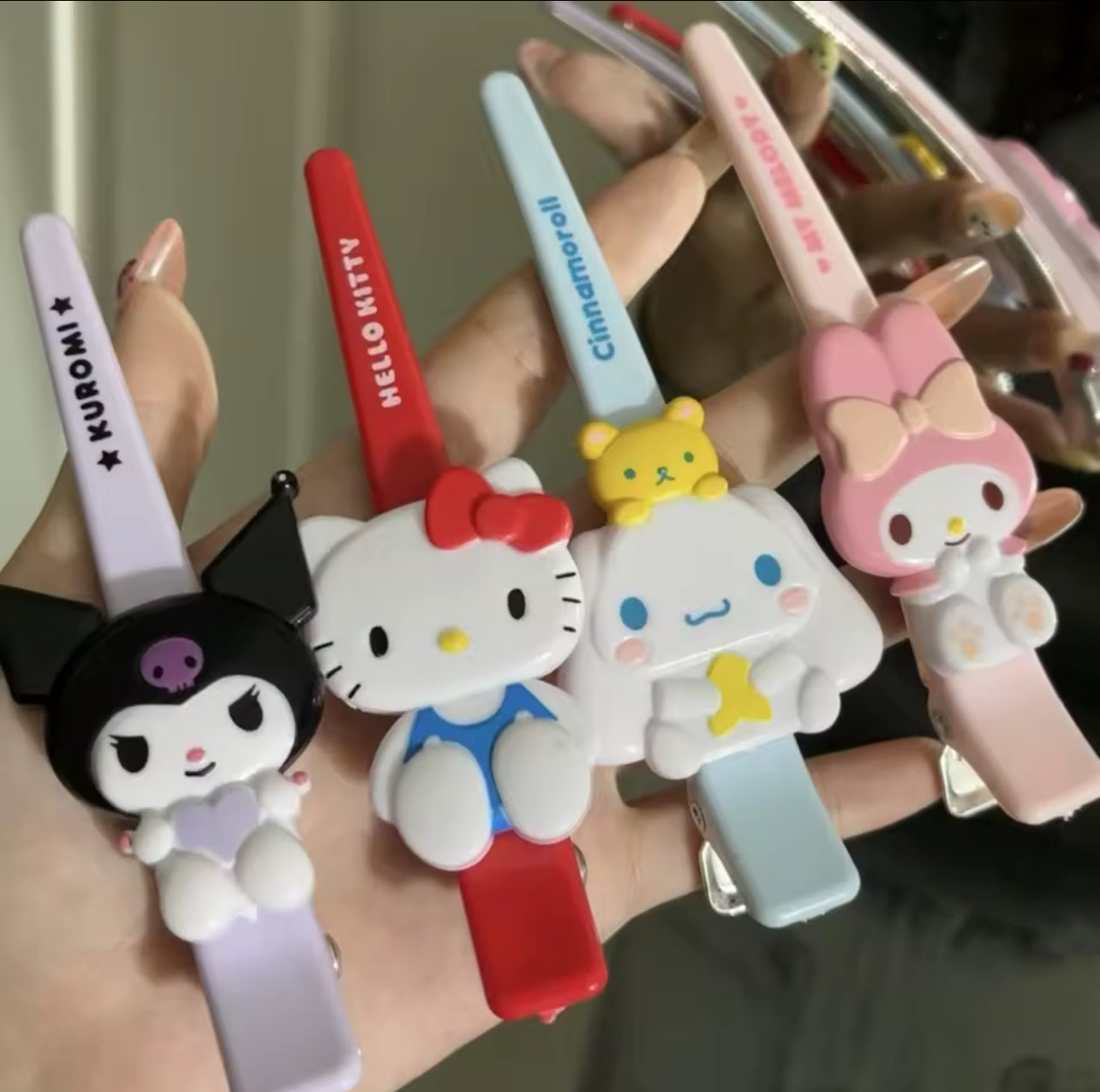 2025 New Sanrio Hair Clip Anime Cartoon Hello Kitty My Melody Kuromi Trendy Fashion Hairpin Clip Sweet Headpiece Girl Gift