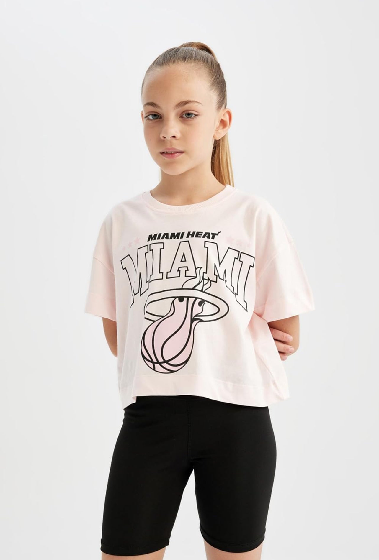 DeFacto Girls Waist - Lenght Crop Top Short SleeveKnitted Short Sleeve Body C5772A8 Short Sleeve Body - 8 Years