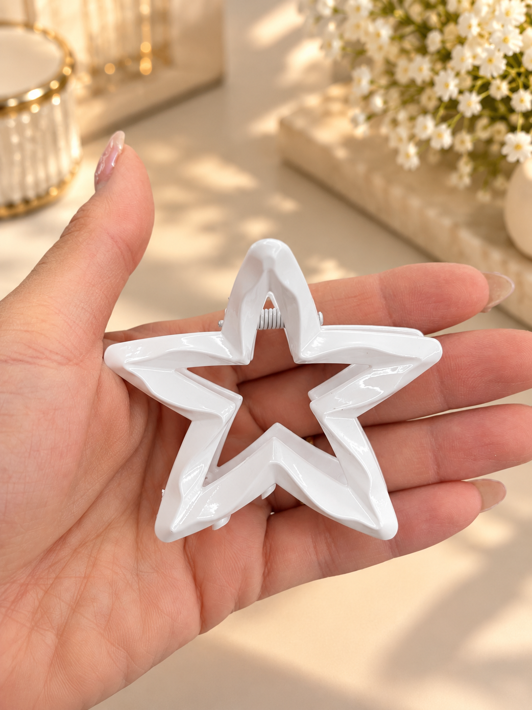 White Star Hair Claw Clip