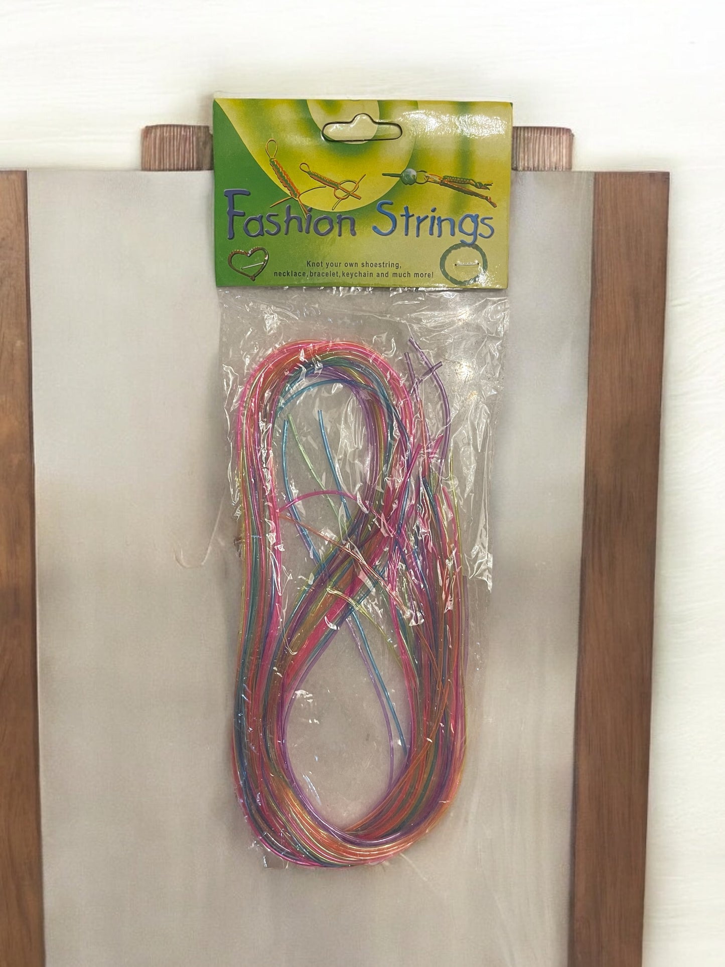 Generic Fashion Scooby Wire Strings for Craft (Multicolour)