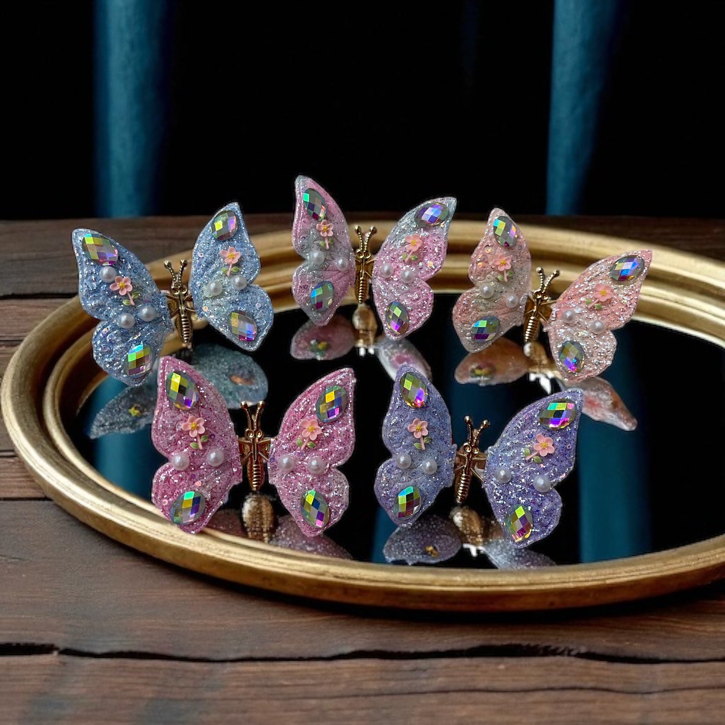 1Pc Wings Spring Movable Butterfly Buckle