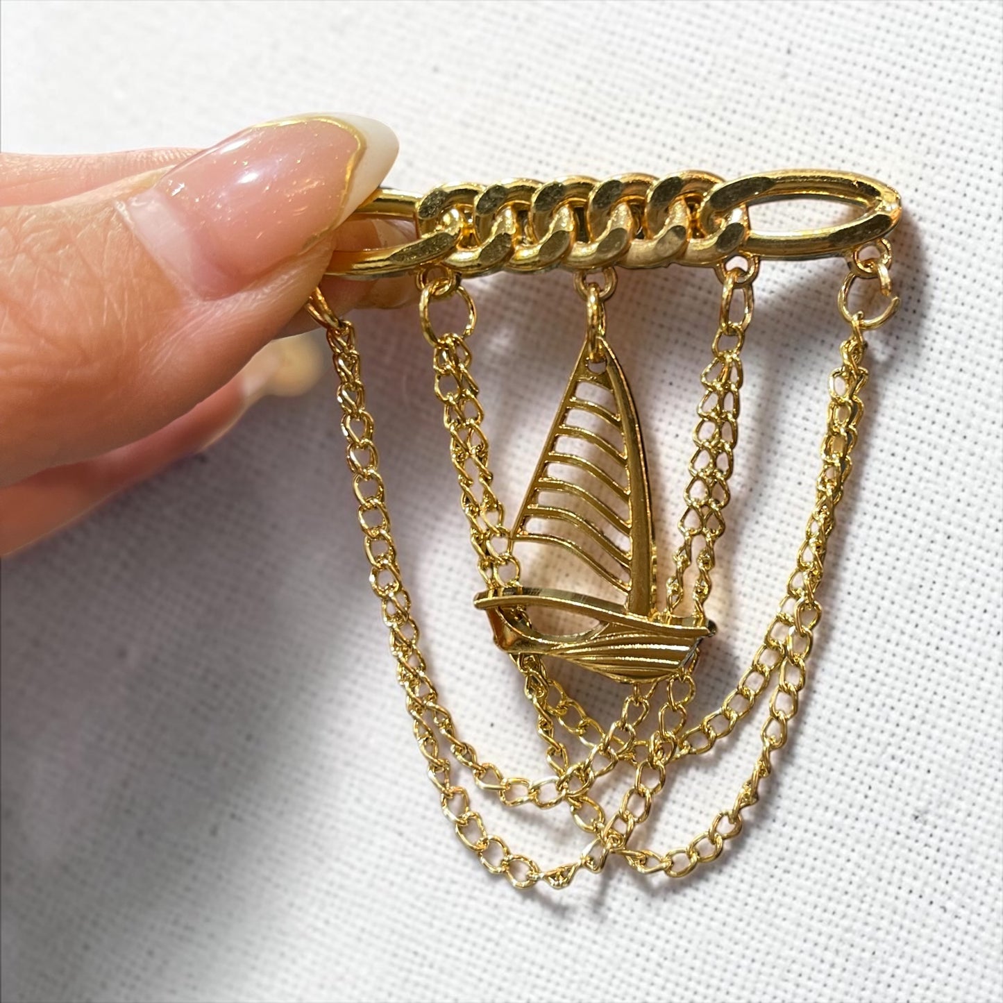 Golden Sail Chain Brooch Pin