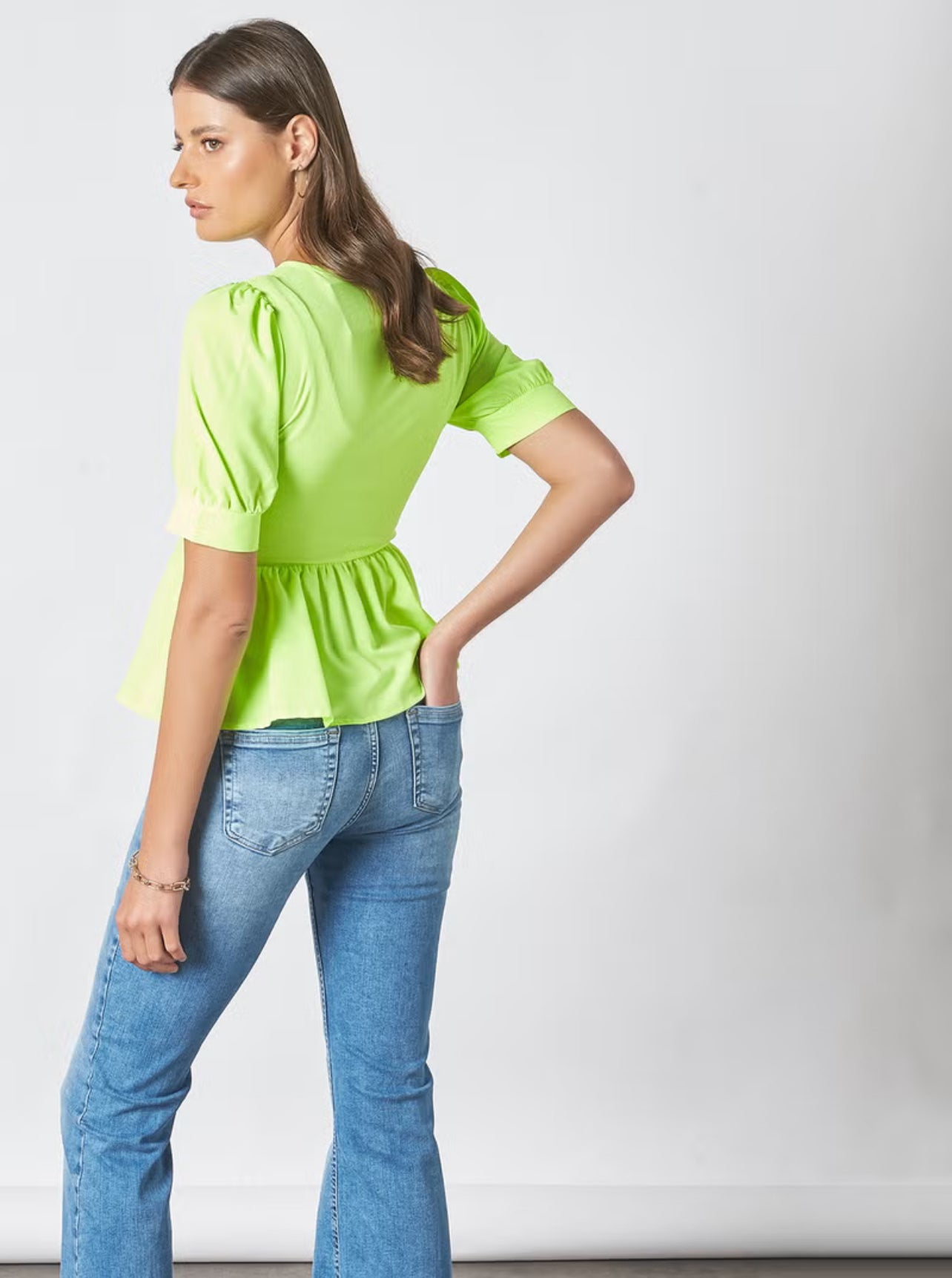 Aila V-Neck Casual Top Green - Med