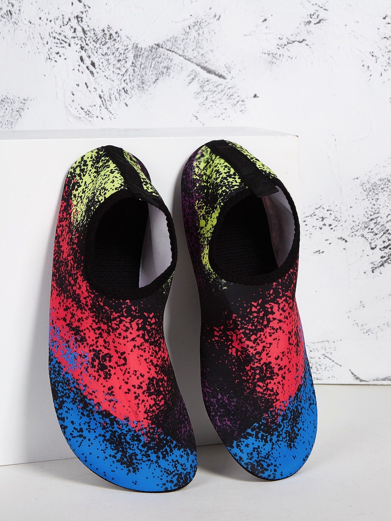 Aqua Splash Quick-Dry Water Shoes – Unisex Beach & Swim Socks - size:44 (fits smaller)