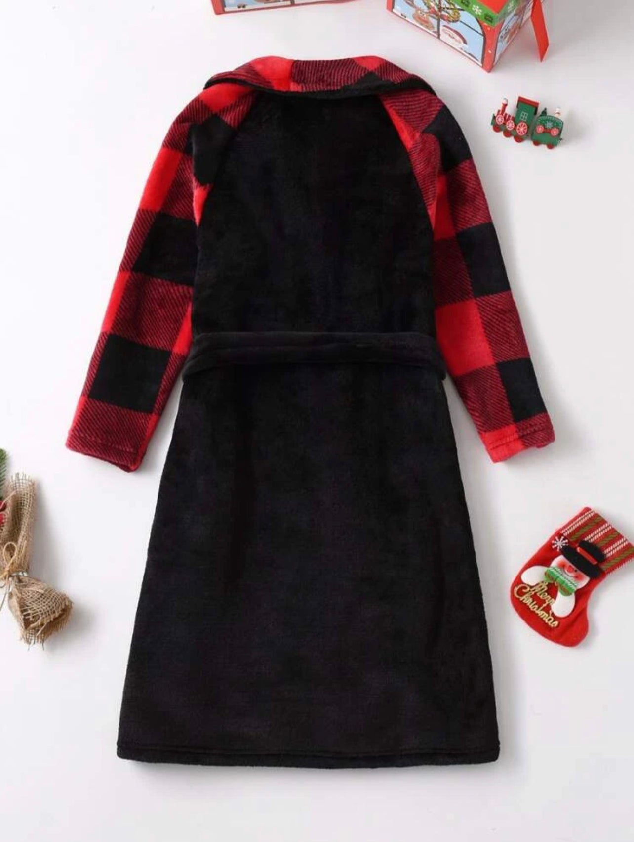 SHEIN Boys Buffalo Plaid Shawl Collar Belted Flannel Sleep Robe - 5 Years