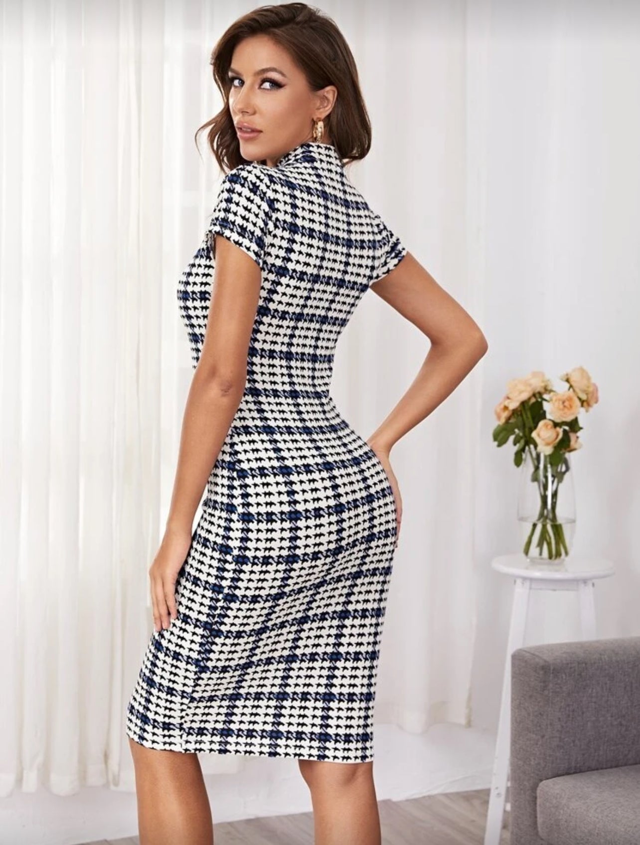SHEIN Essnce Mock Neck Houndstooth Bodycon Dress - L
