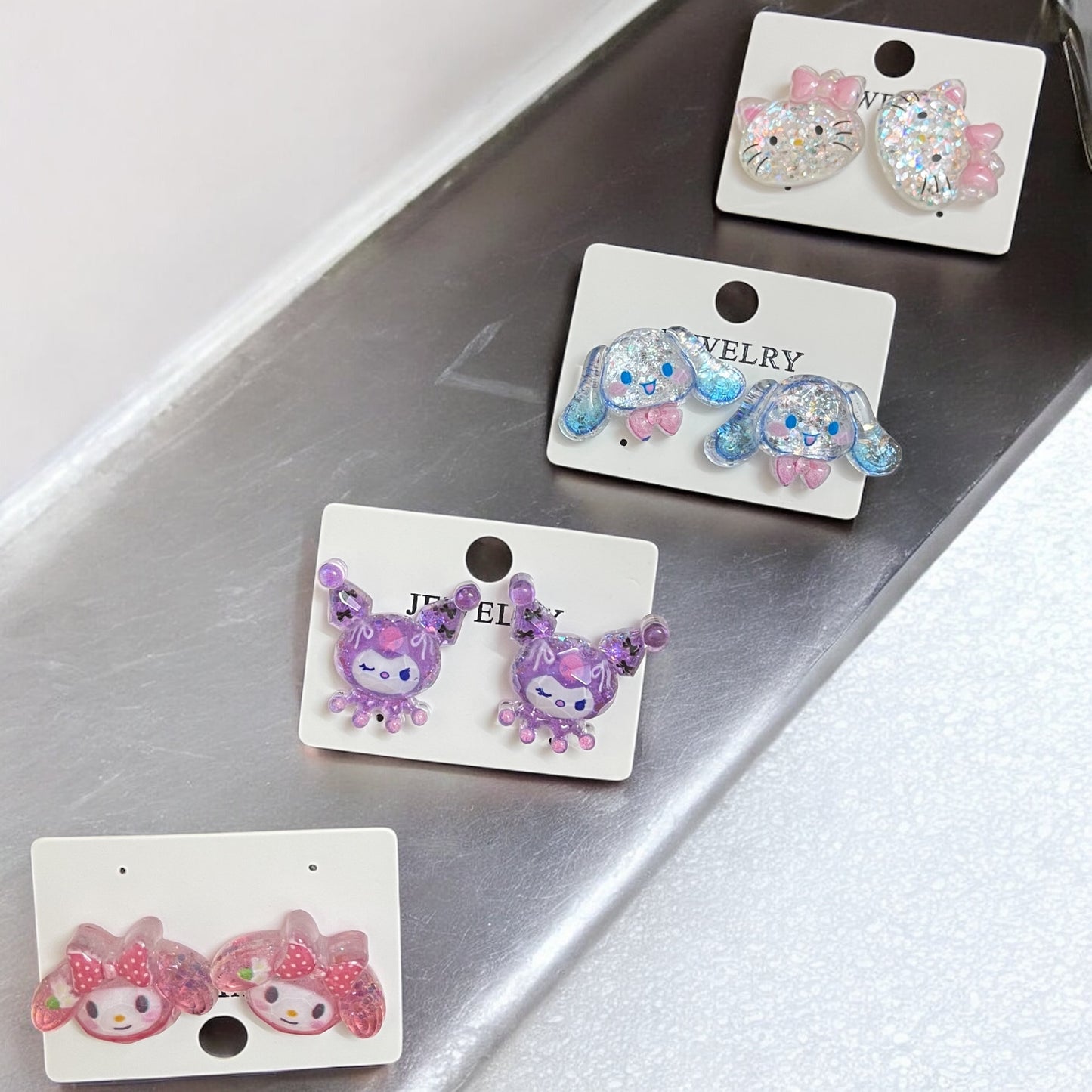 1Pair Sanrio Anime Earrings Cute Cinnamorolls My Melodys Kuromis Resin Girlfriend Girl's Stud Earrings Jewelry Gift