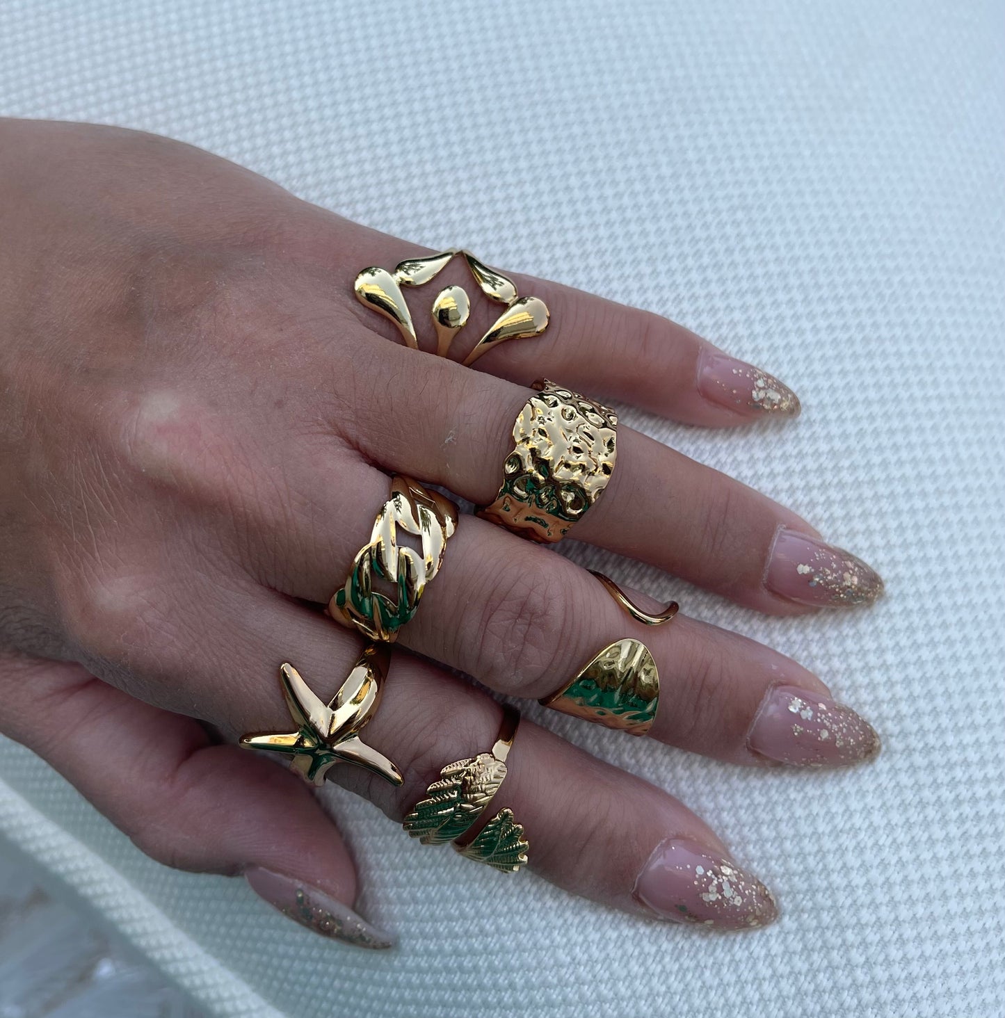 Trendy Gold Color Stainless Steel Ring for Women Bohemian Shell Starfish Conch Flower Butterfly Heart Ring Party Jewelry Gift