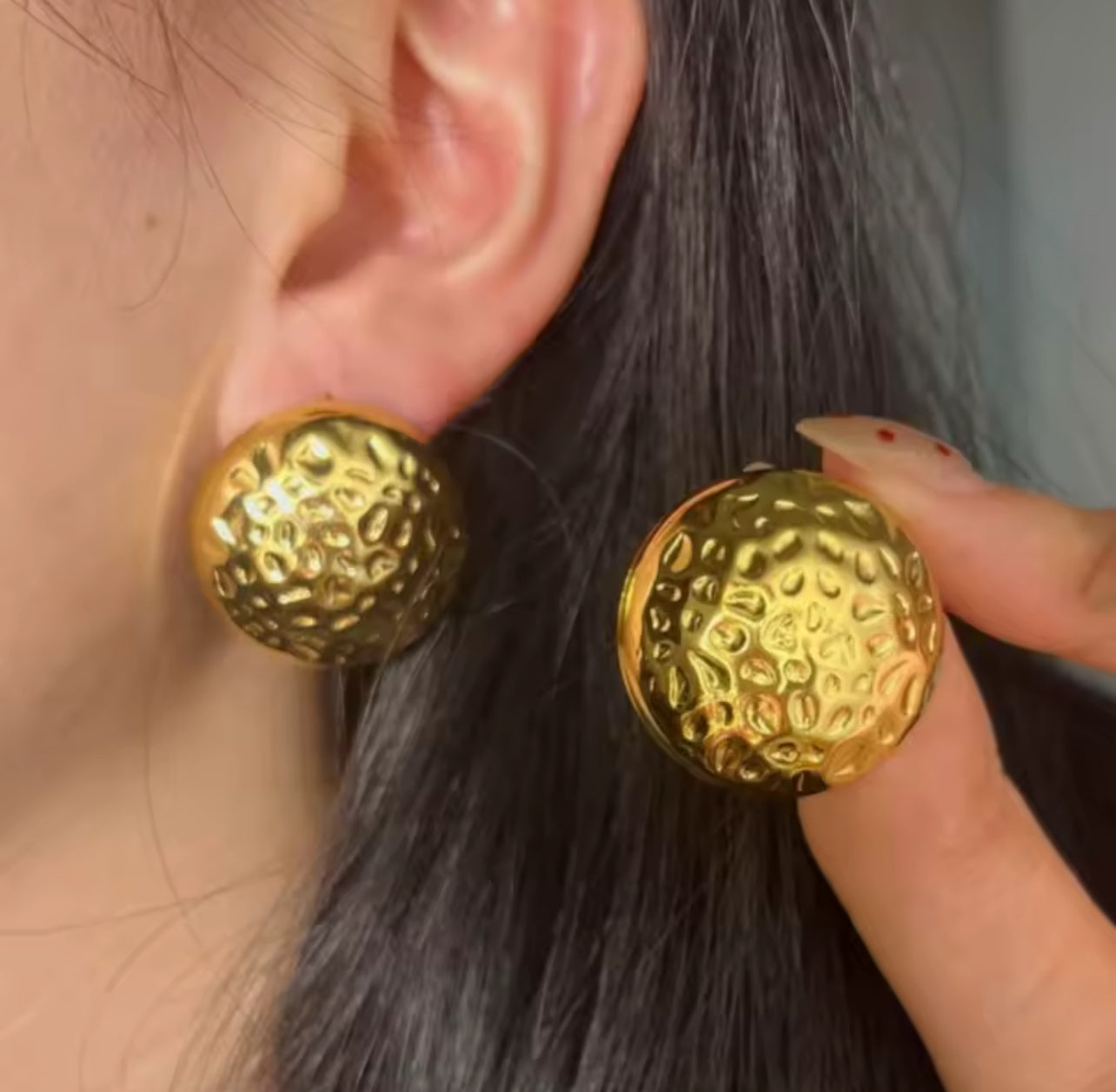 Stainless Steel Round Stud Earrings New Simple Retro Geometric Earrings Female Fashion Jewelry Waterproof Wholesale Dropshipping