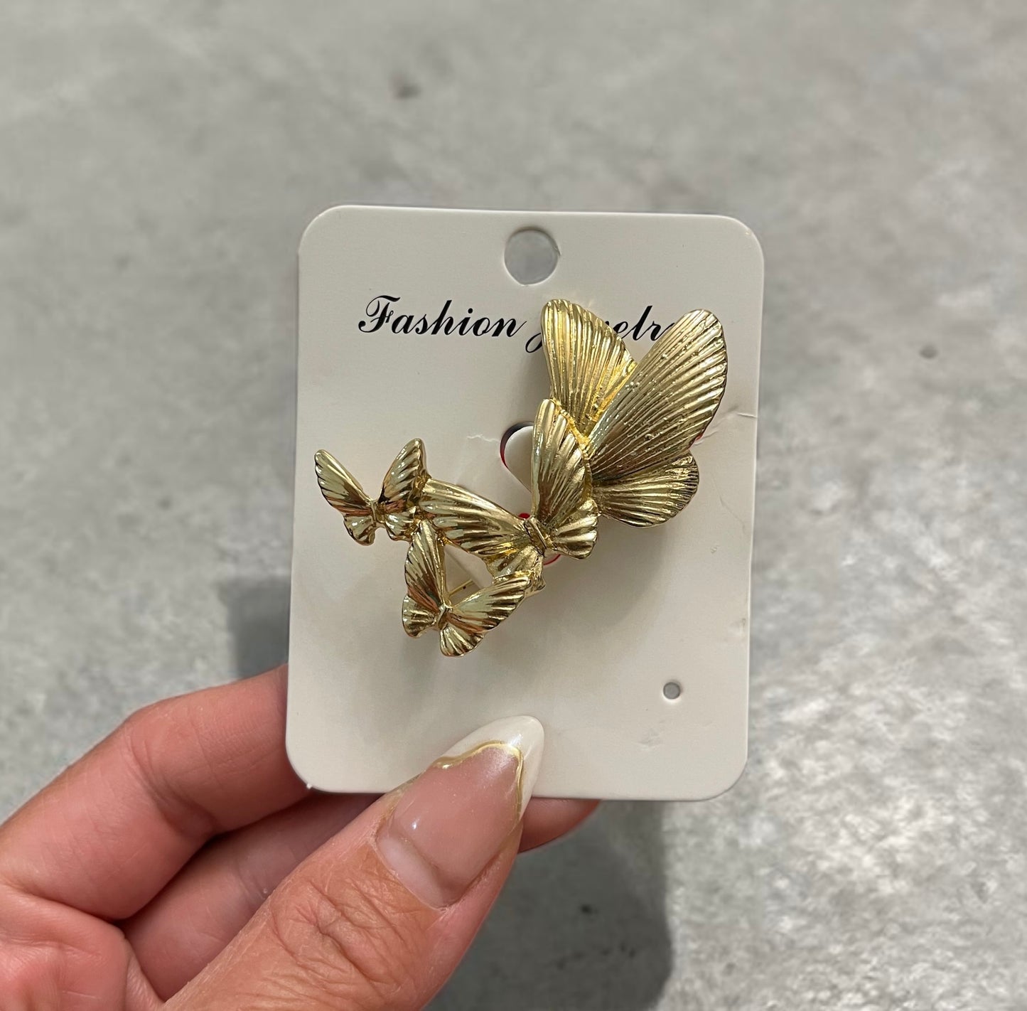 1Pc Elegant Gold Brooch Pins – Floral & Butterfly Design | Sold Individually