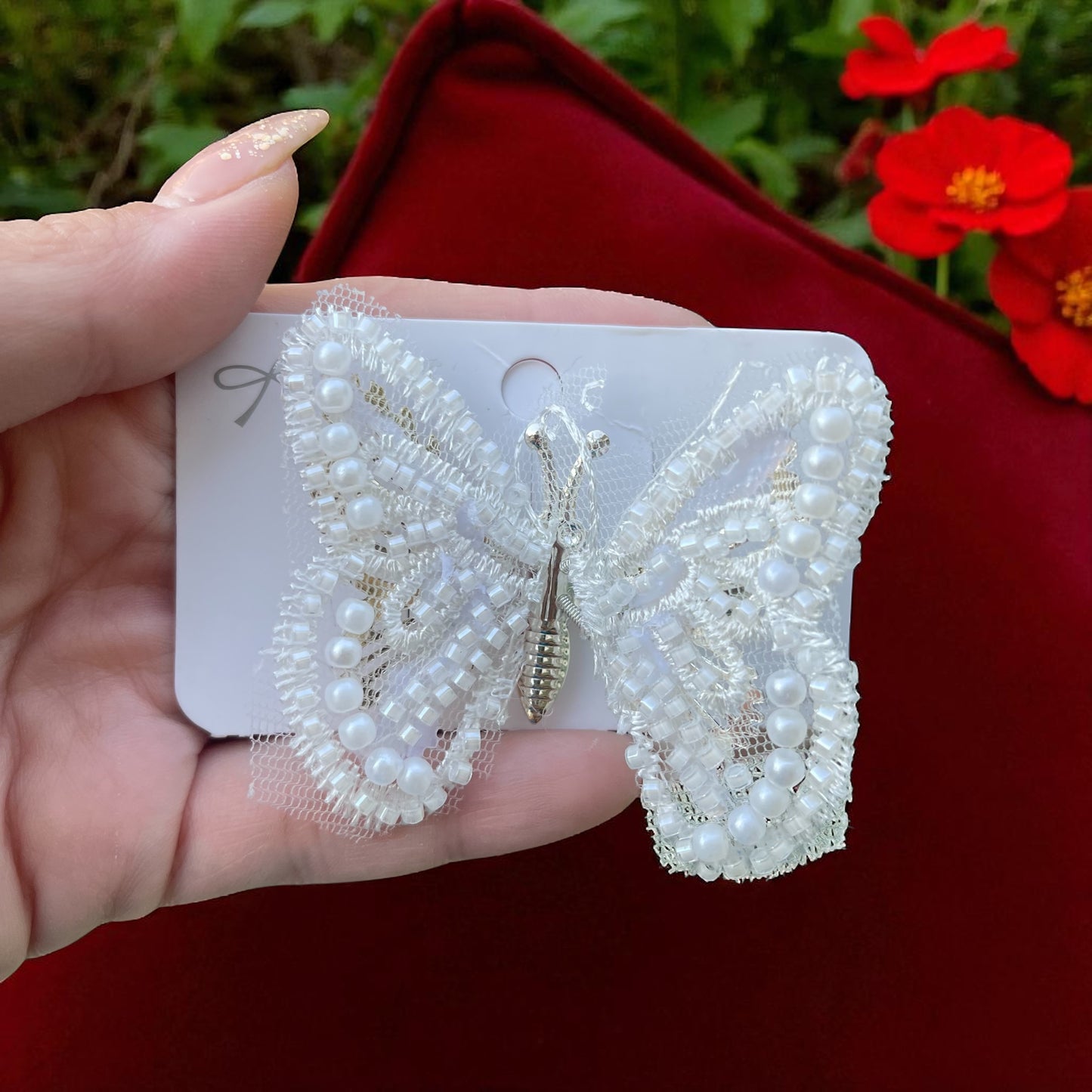 1Pc white pearl Lace Back to School butterfly hair clips moving wings