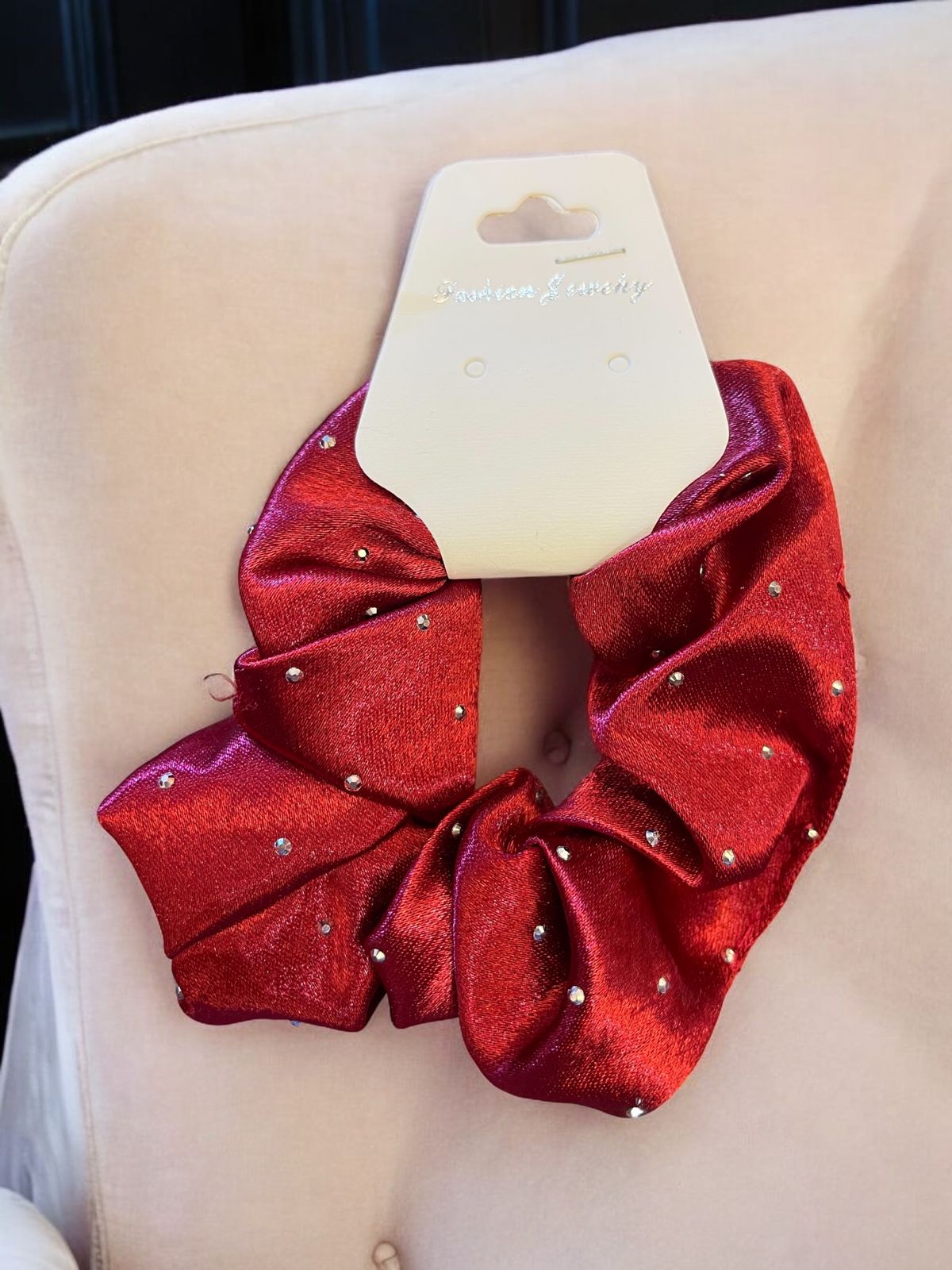 Metallic hair scrunchies for woman Advertise