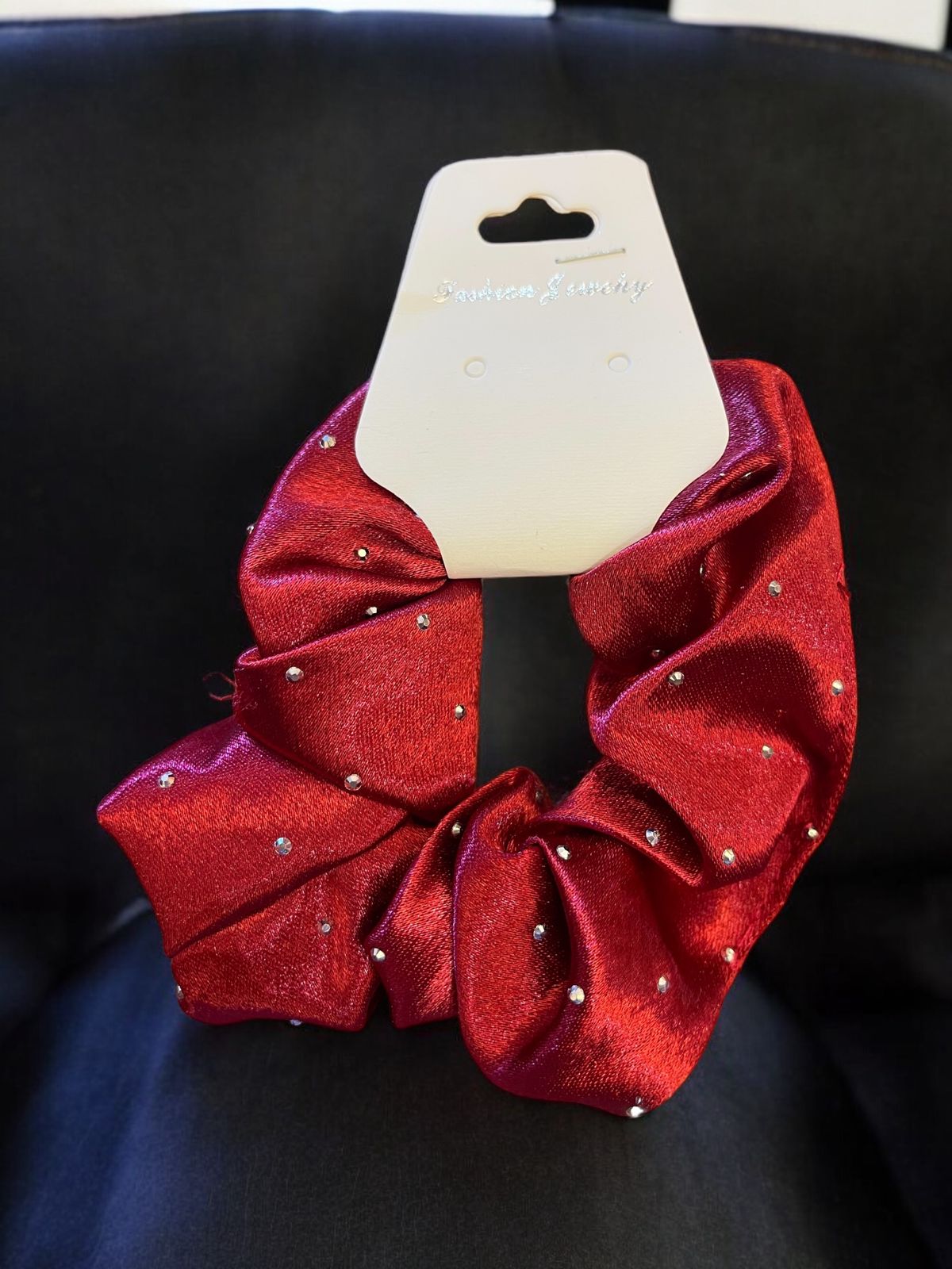 Metallic hair scrunchies for woman Advertise