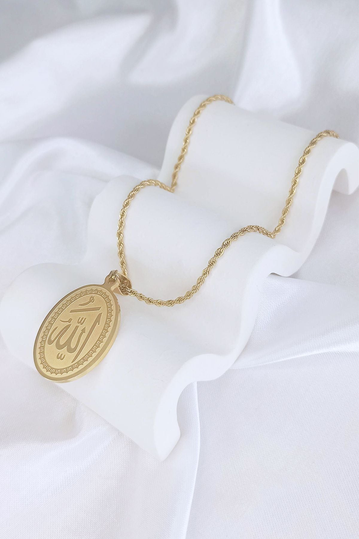 Islamic Jewelry for Women Men Muslim Pendant Gold Allah Arabic Necklaces Ayatul Kursi Necklace Islam Eid Ramadan gift