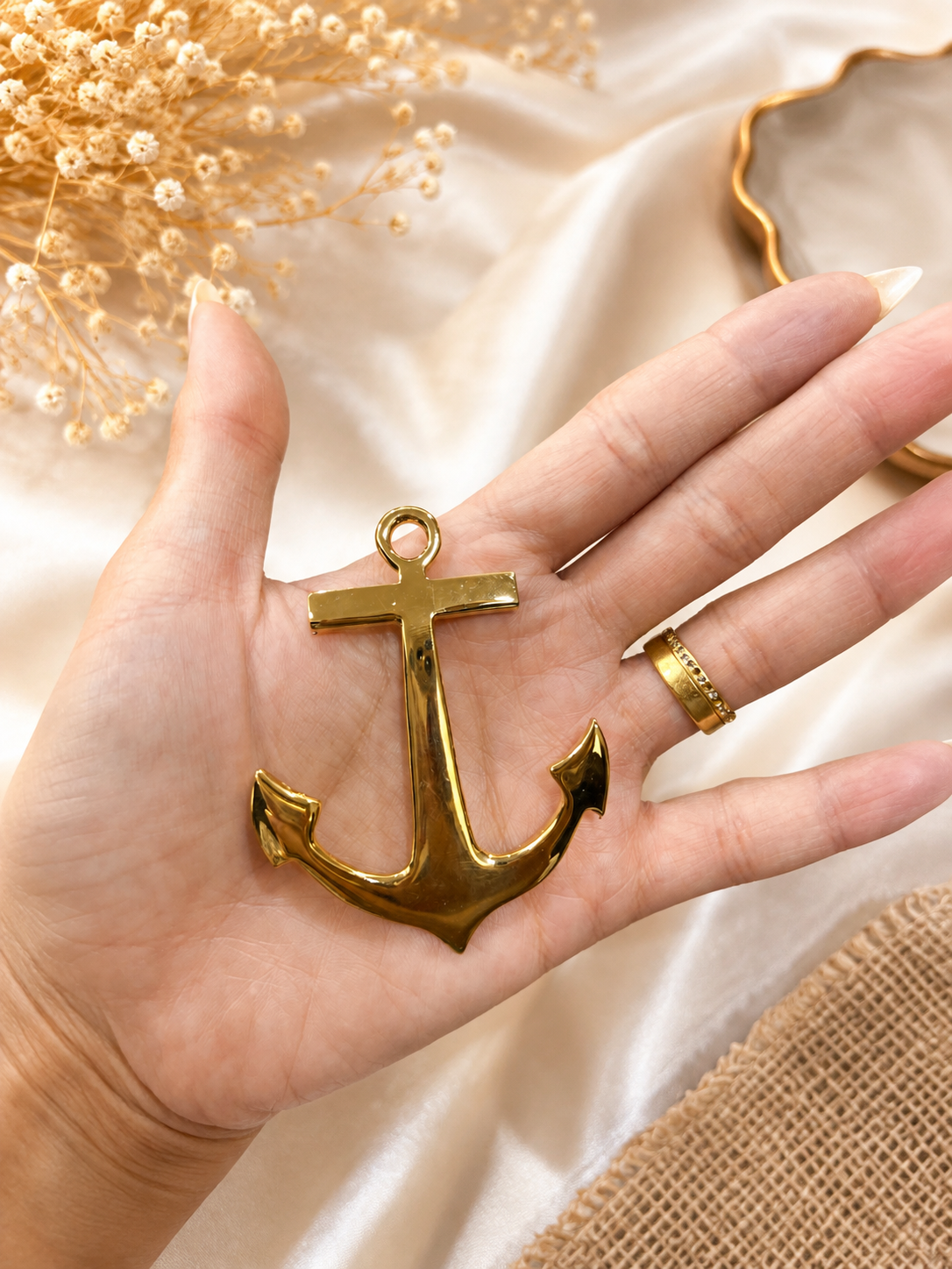 Gold Anchor Brooch – Elegant Nautical Statement