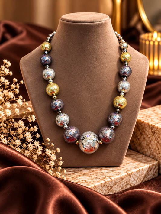Elegant Metallic Statement Beaded Necklace – Silver & Gold