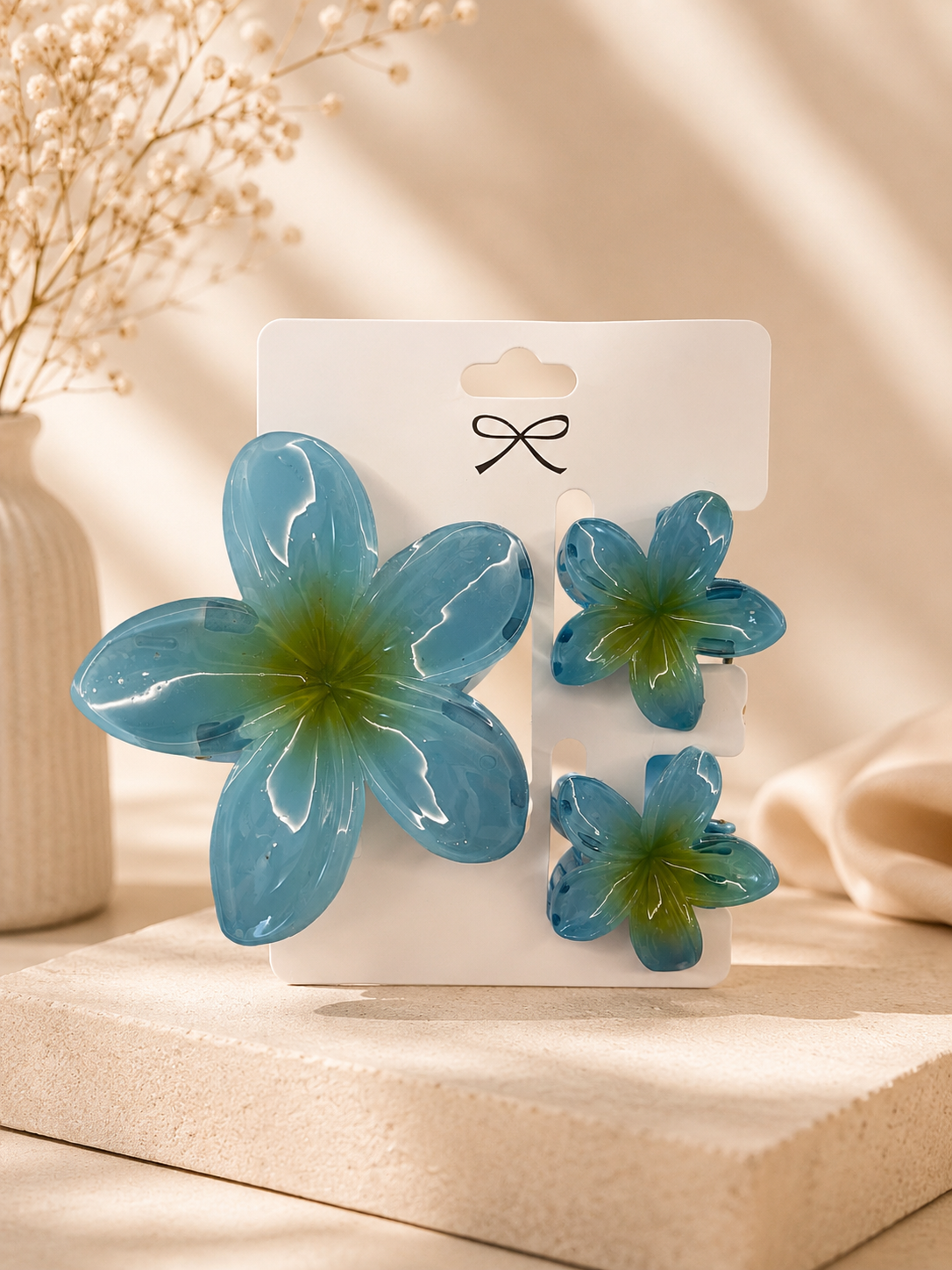 Glossy Flower Hair Clip Set – 3-Piece Floral Hair Claw Clips