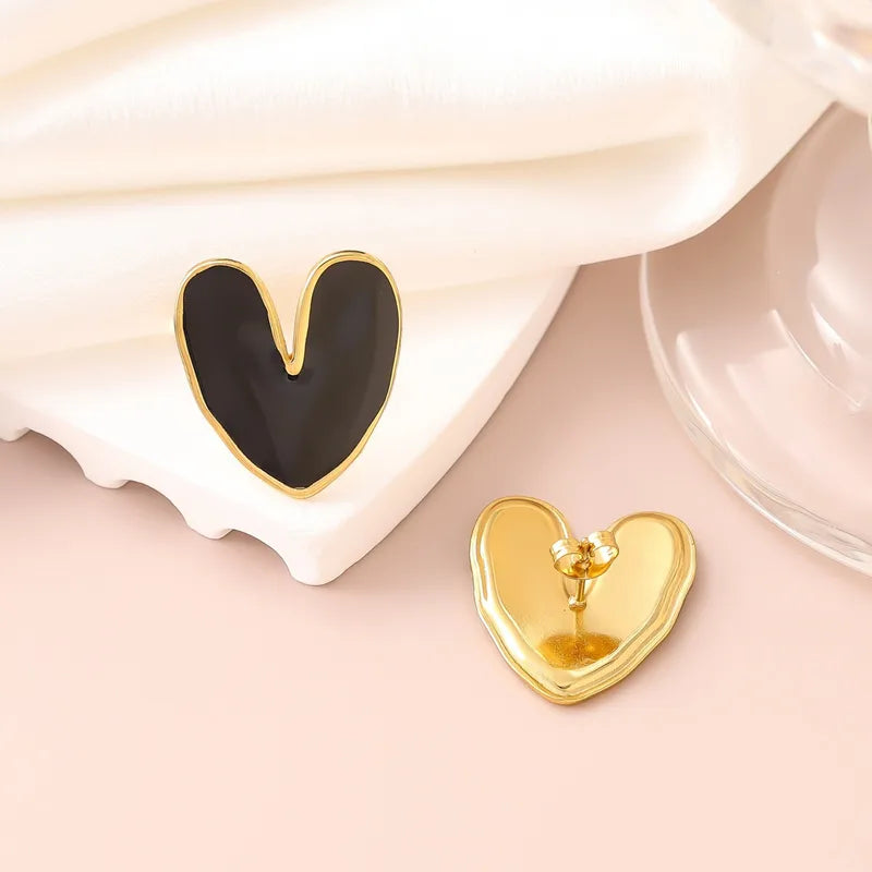 Pearl Heart Stud Earrings – Stainless Steel