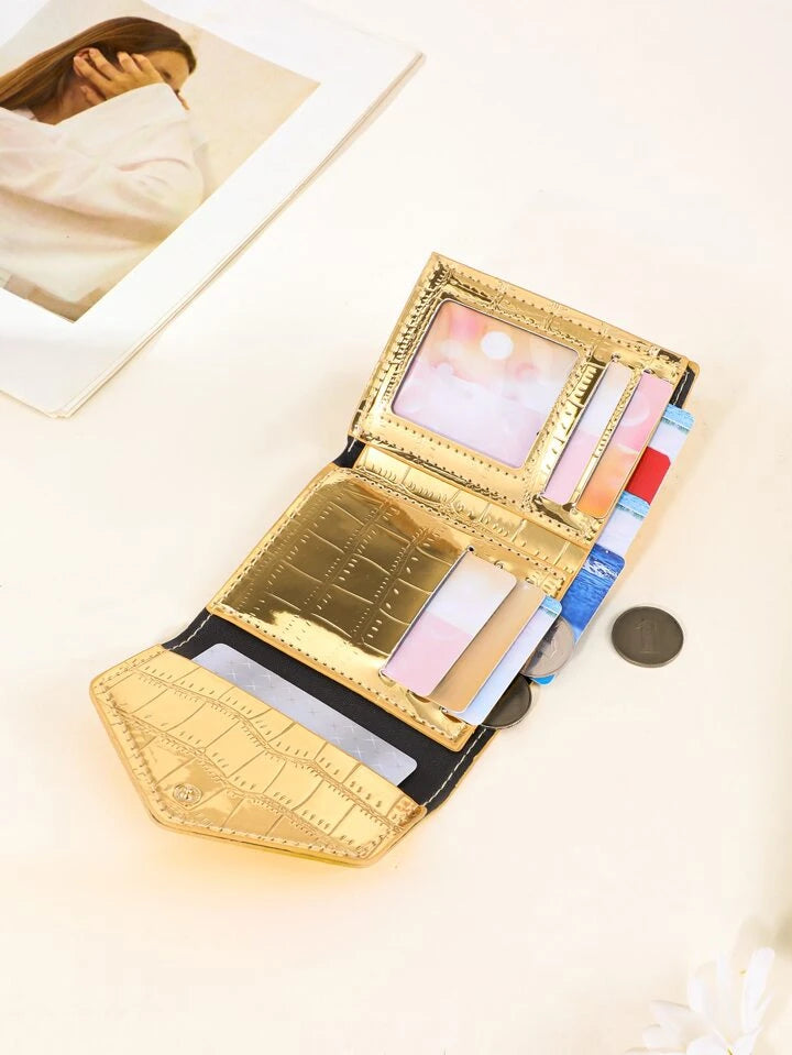 1-Piece Women's Stylish Glossy Crocodile Pattern Wallet, Compact And Exquisite, Easy To Carry, An Excellent Choice For Gifts