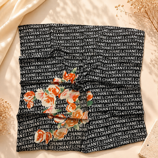 Women’s Silk Square Scarf 70×70 cm – Elegant Floral Print