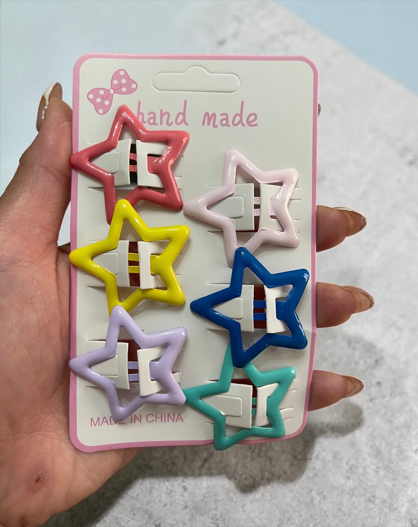 6Pcs Cute Hollow Star Hair Clips Vibrant Colorful Snap Design Perfect for Styling and Makeup Ideal ' Gift Holiday Gift