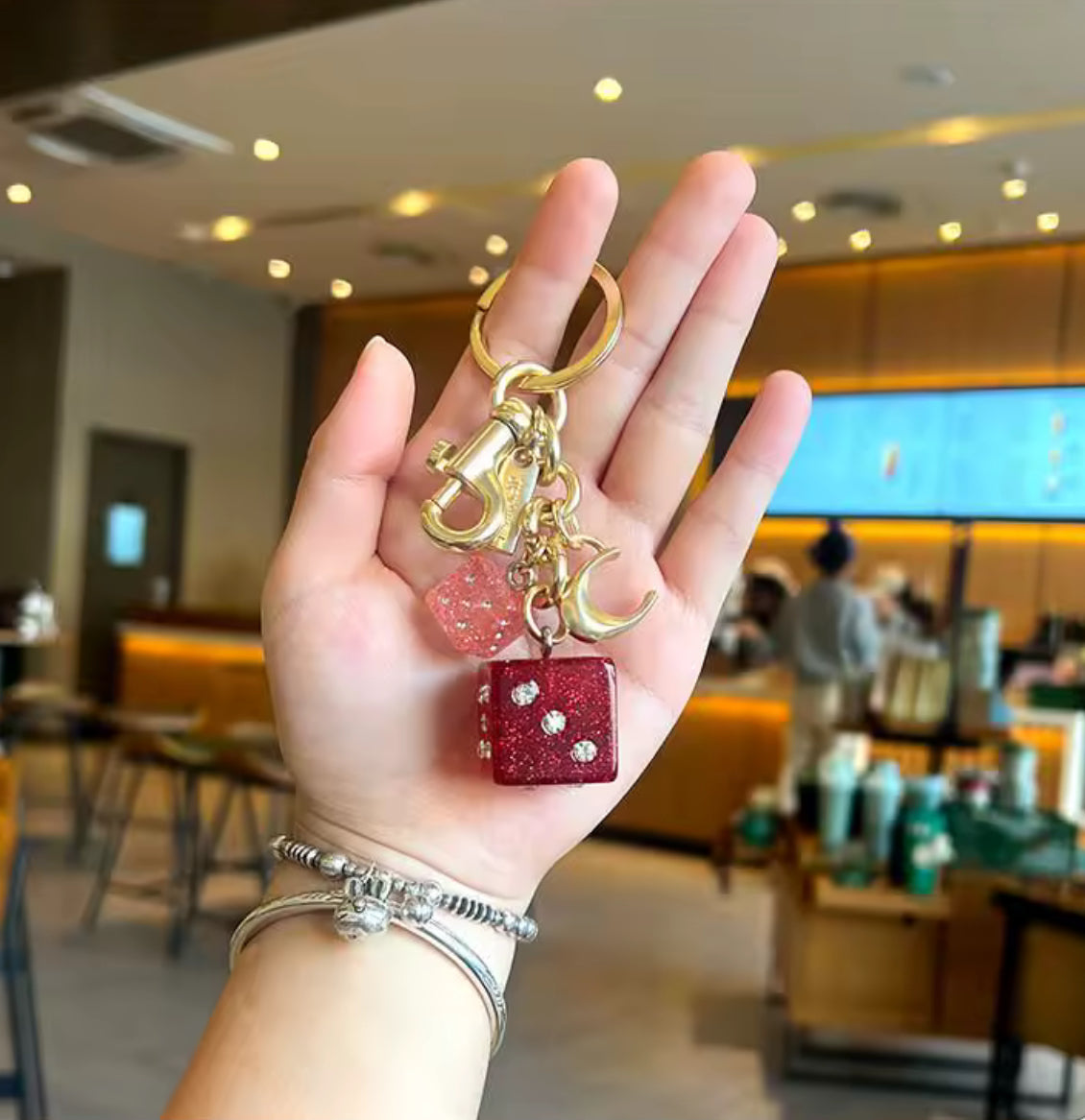 Fashionable Double-Sided Dice Pendants Diamond Embedded Bag Charms Trendy Personality Accessories Creative Gift Keychain