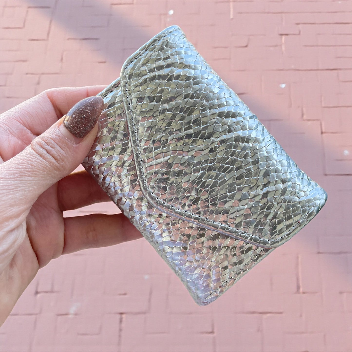 Metallic Snakeskin Mini Wallet – Compact Envelope Style Purse (Gold & Silver)