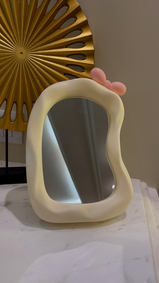 1pc Foldable Asymmetrical Cloud Shaped Makeup Mirror