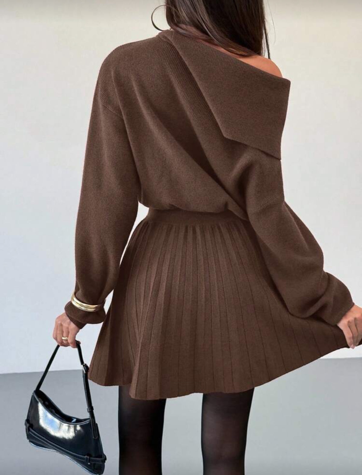 Aloruh Autumn Women's Wine Red Woolen Dress Waist Pleated A-Line Slim Knitted Dress Long Sleeves One Shoulder Oblique Shoulder Sweater Dress Winter Women's Clothing - M,L