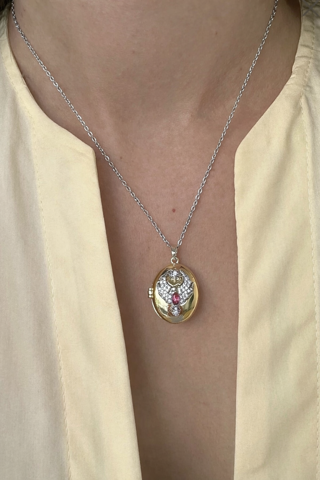 Alya Necklace Steel Phoenix Patterned, Photo-Insertable Stainless Steel Necklace