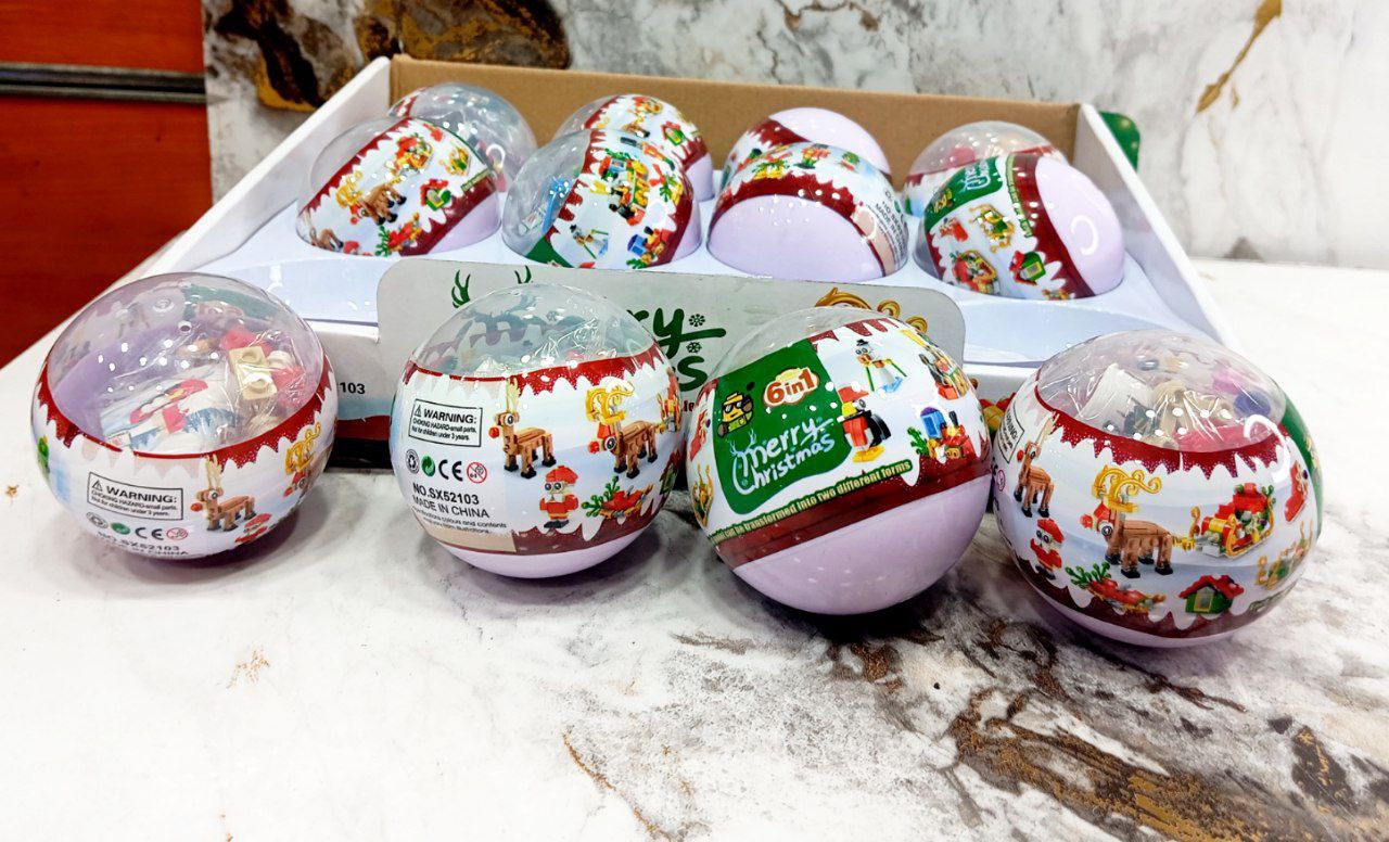 Christmas Surprise Building Ball 6-in-1 Toy Set 🎅 – Mini Lego Blocks Inside (Santa & Reindeer Theme)