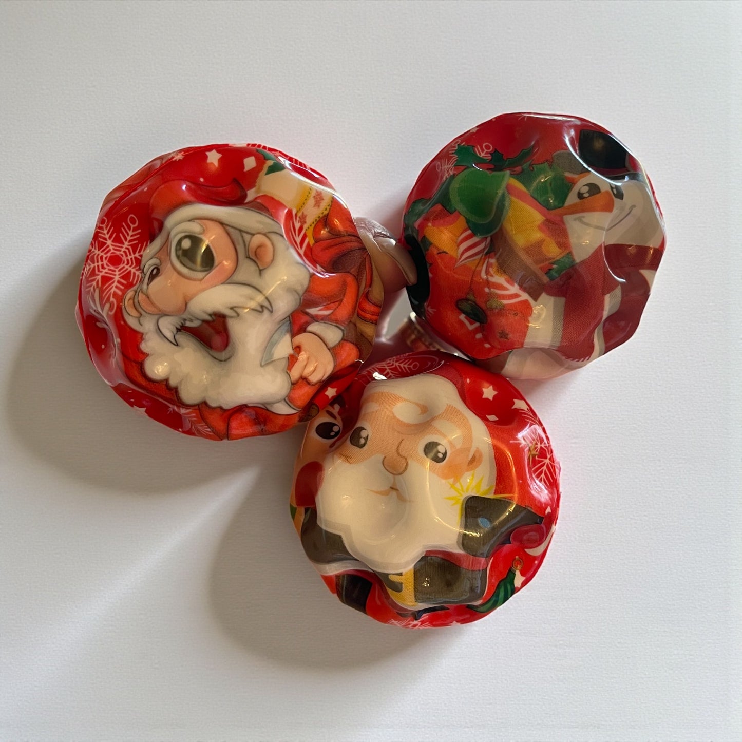 Christmas Squishy Stress Balls – Santa & Snowman Designs (Rubber Material) – 1pc