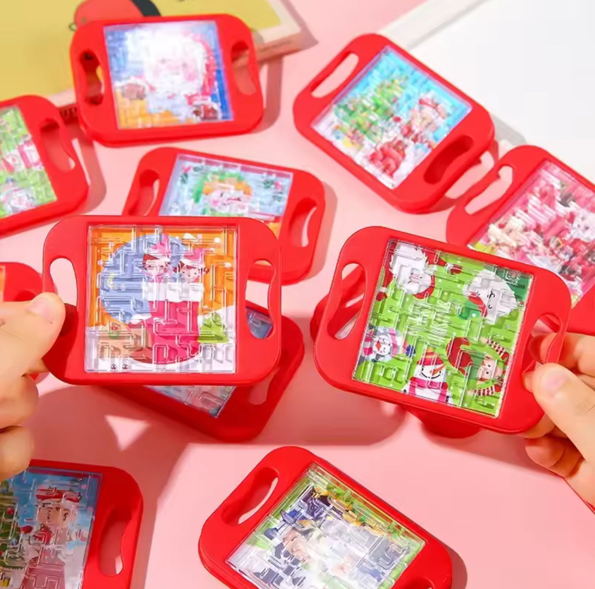 Mini Red Santa Claus Snowman Handheld Balance Ball Maze Board Toy for Kids Christmas