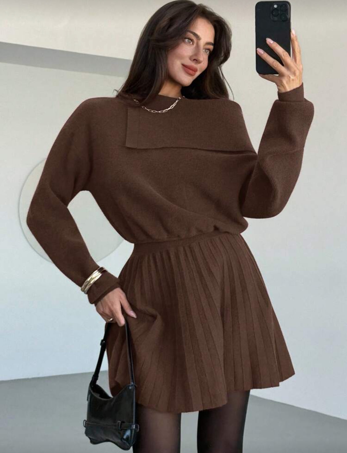 Aloruh Autumn Women's Wine Red Woolen Dress Waist Pleated A-Line Slim Knitted Dress Long Sleeves One Shoulder Oblique Shoulder Sweater Dress Winter Women's Clothing - M,L