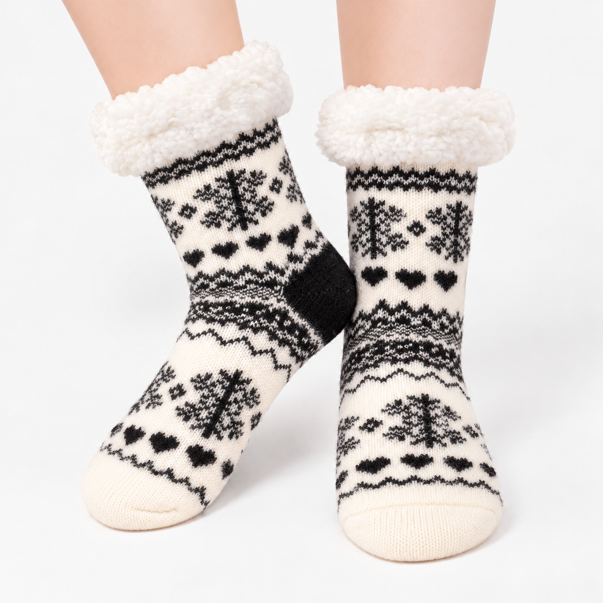 Women’s Cozy Fleece-Lined Christmas Winter Socks – Snowflake & Heart Pattern