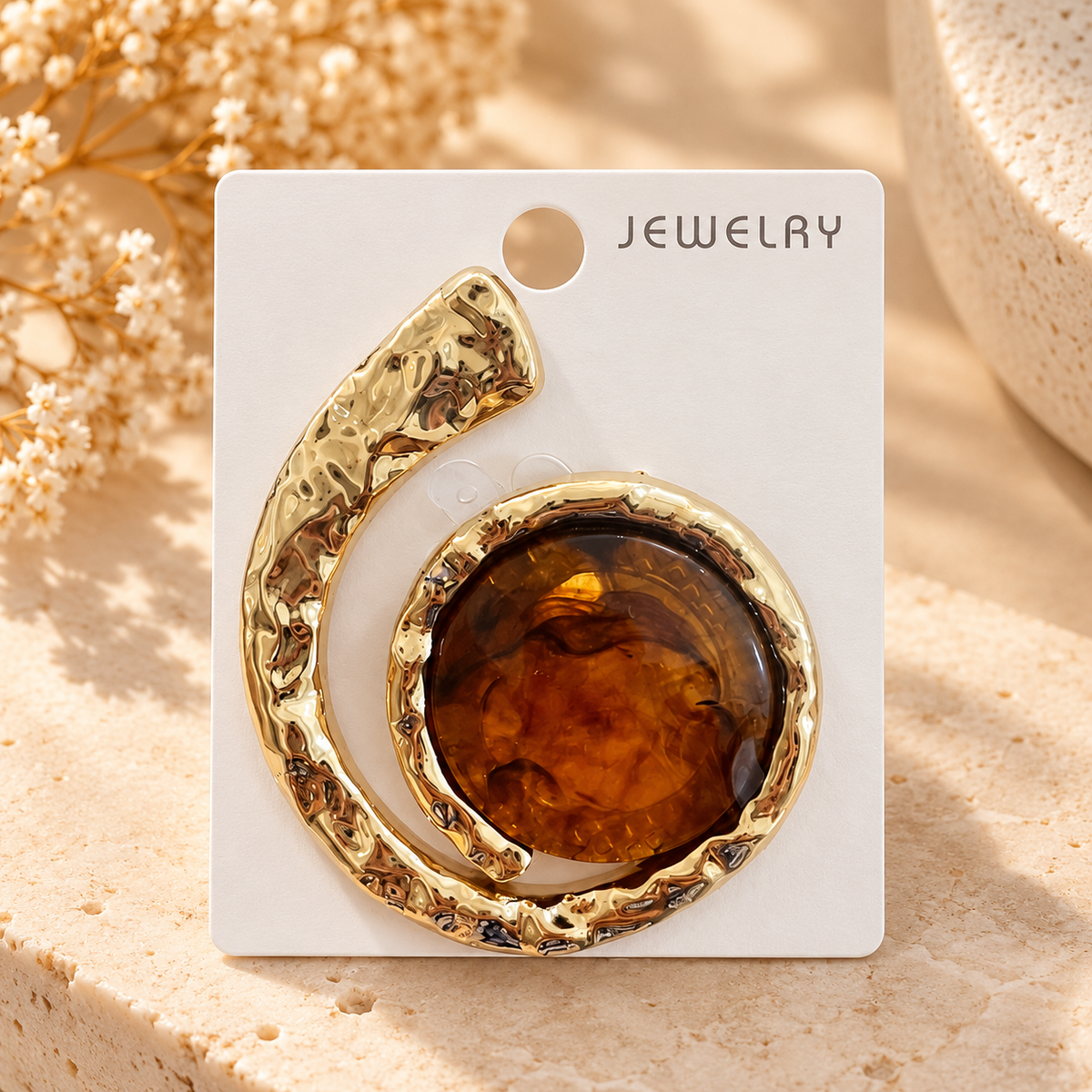 Elegant Statement Brooches & Pins – Gold-Tone Designs with Artistic Details