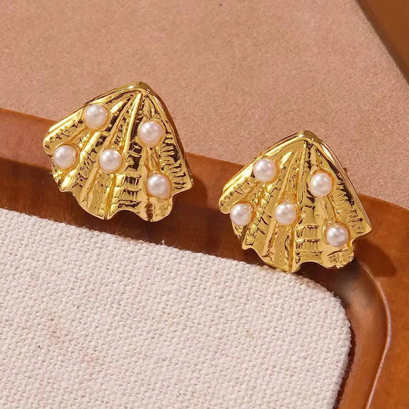 316L Stainless Steel Scallop Pearl Earrings for Women New Fashion Waterproof Ear Studs Jewelry