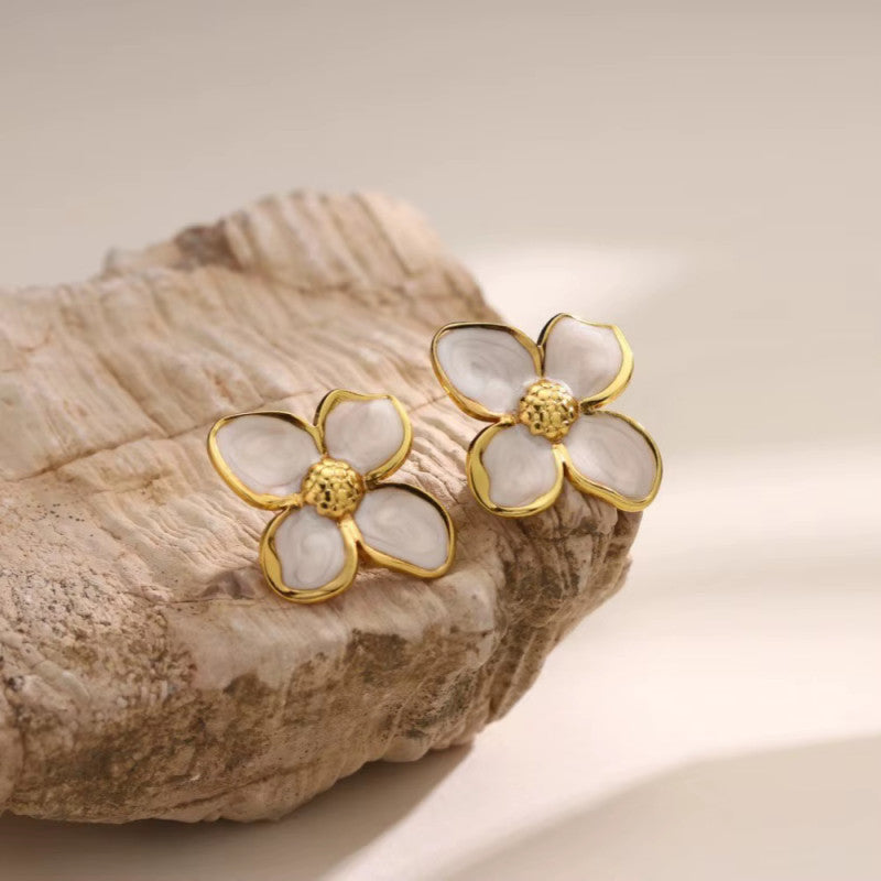 Stainless Steel White Flower Stud Earrings – Gold-Plated Floral Earrings