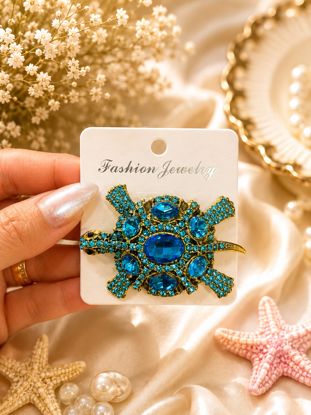 Rhinestone Sea-Inspired Brooch Collection – 4 Styles