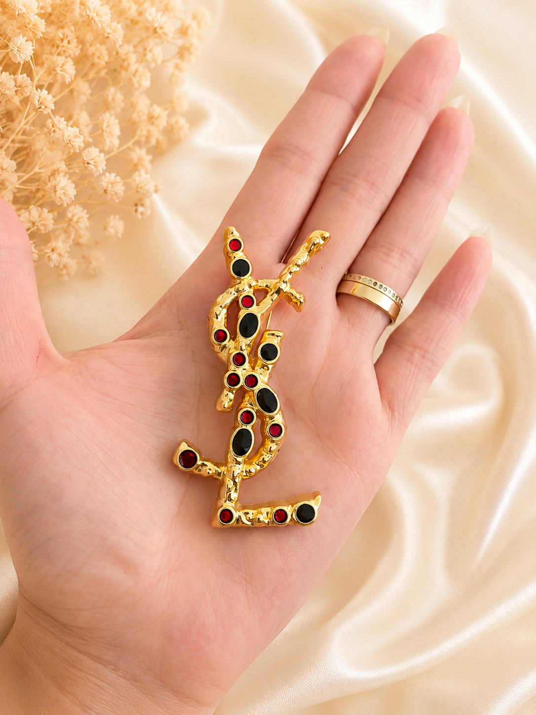 Luxury Inspired Gold Monogram Brooch – Red & Black Acrylic Stone Design