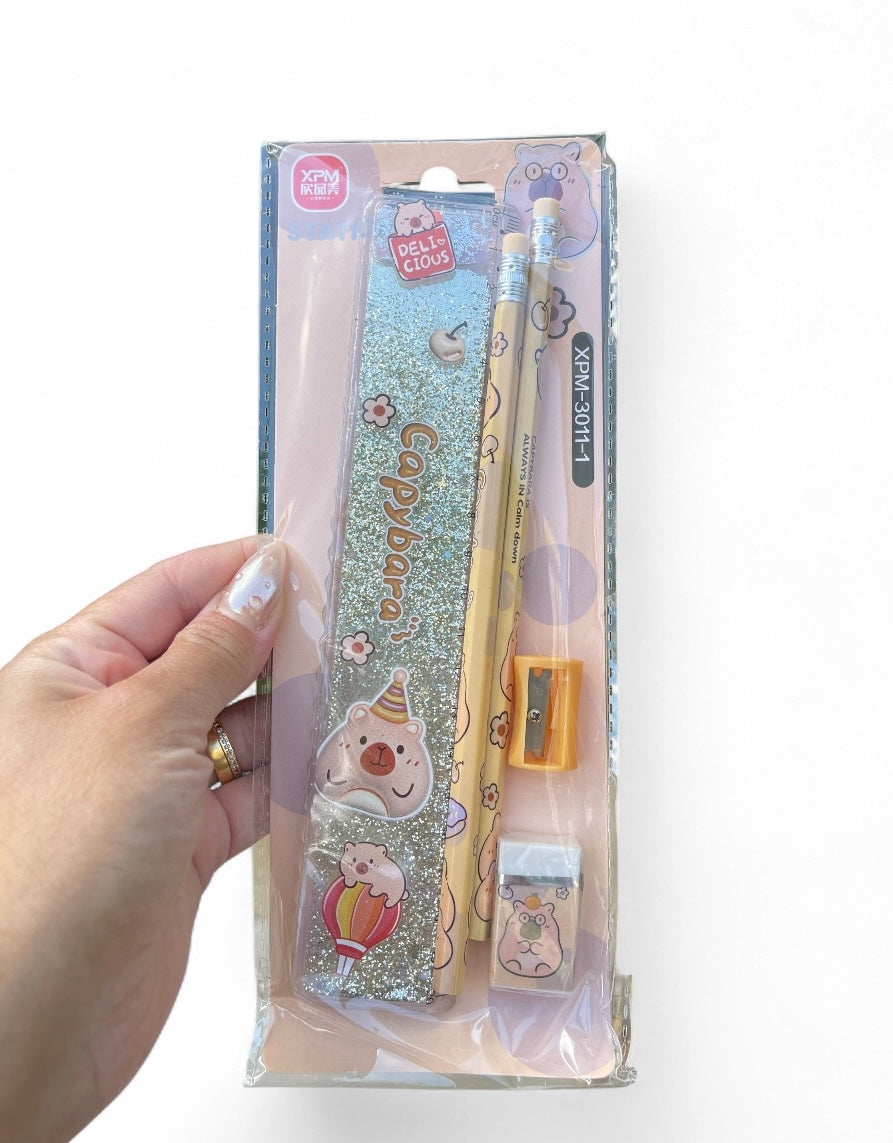 5Pcs Cartoon Lovely Capybara Stationery Set