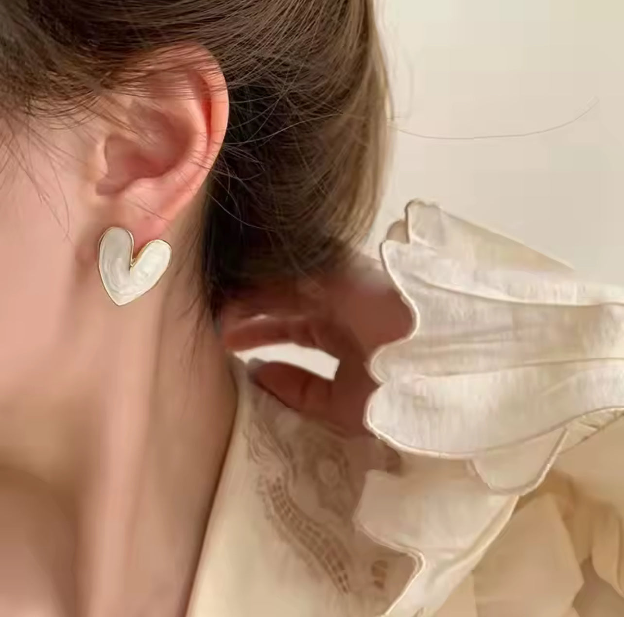 Pearl Heart Stud Earrings – Stainless Steel