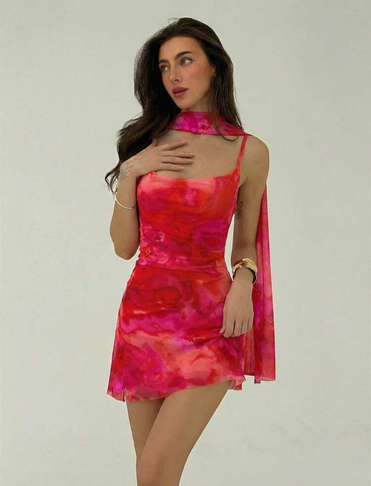 Aloruh New Romantic Tie Neck Bodycon High Slit Asymmetrical Hem Tie Dye Floral Mini Dress, Suitable For Dates, Vacation, Spring/Summer ,Summer Dress - S,M