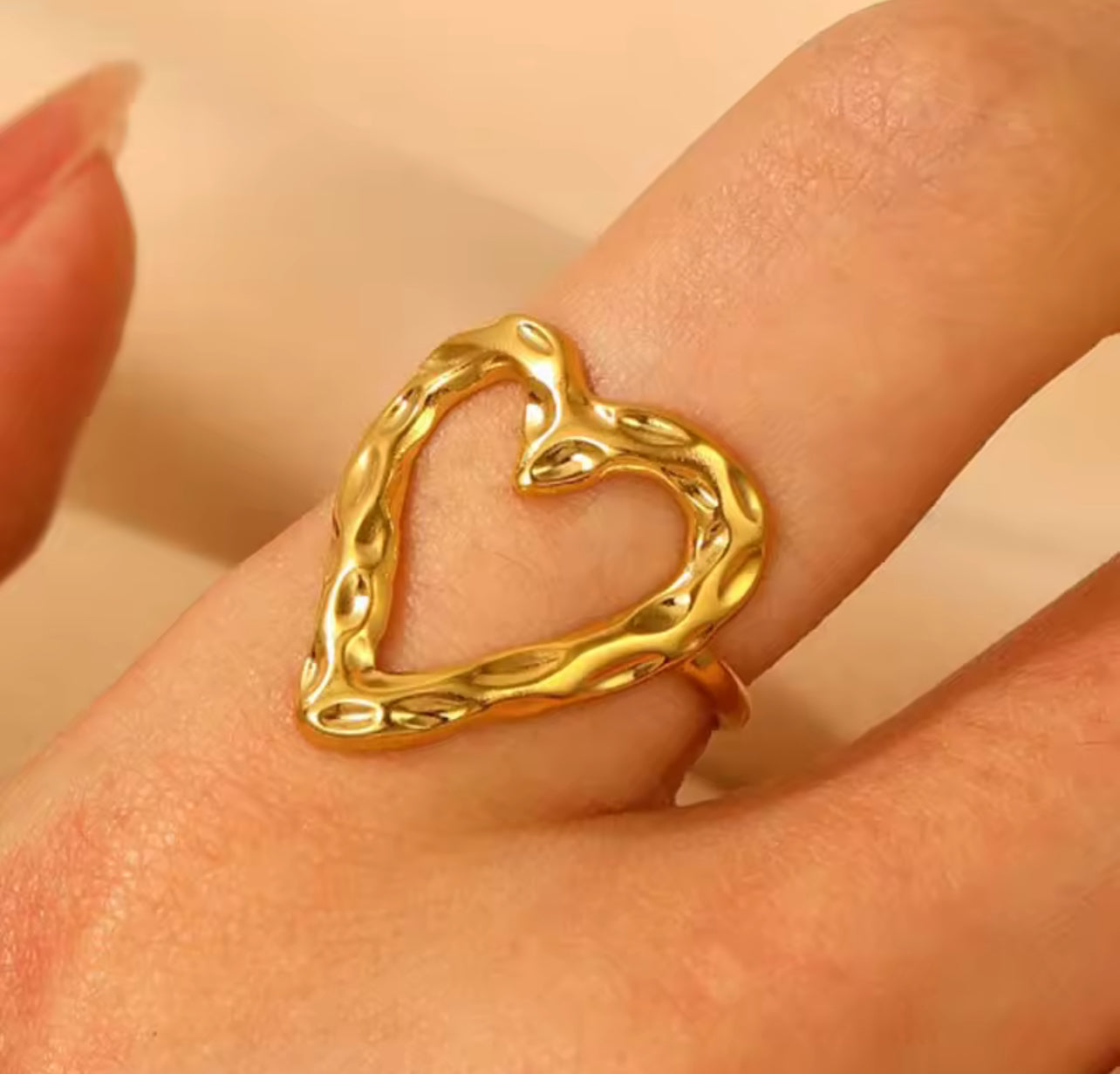 Trendy Gold Color Stainless Steel Ring for Women Bohemian Shell Starfish Conch Flower Butterfly Heart Ring Party Jewelry Gift