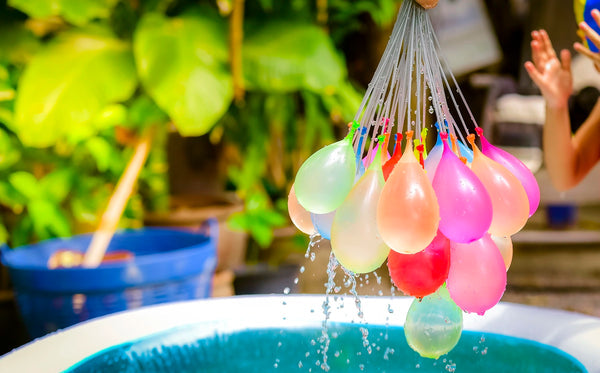 37 Self-Sealing Water Balloons – Ready in 60 Seconds