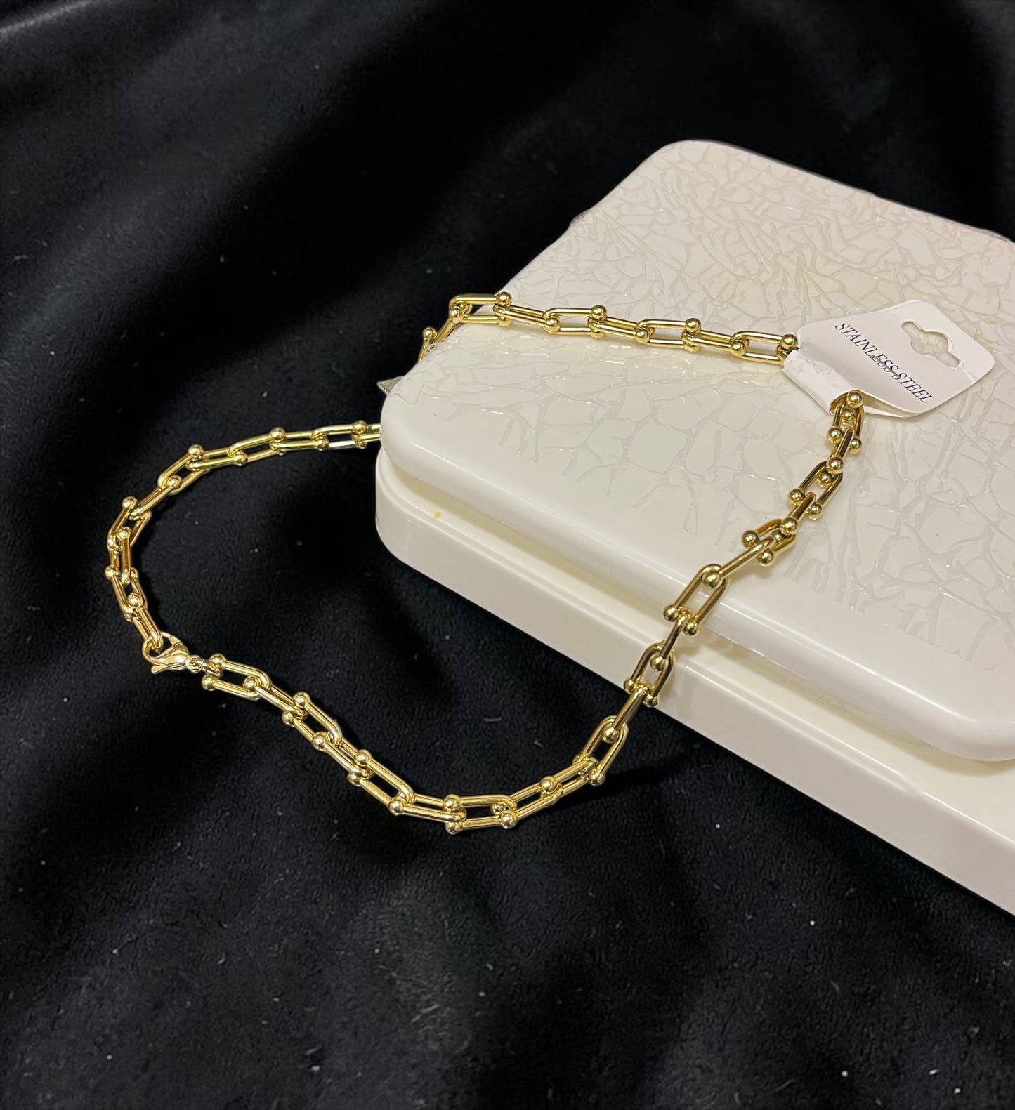 Gold Stainless Steel Paperclip Chain Necklace – Modern Link Design