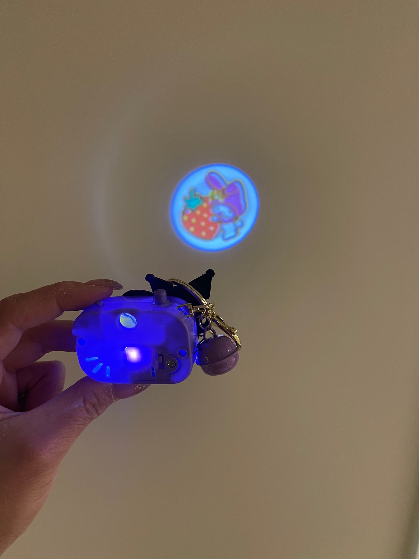 Mini Camera Keychain Projector – Cute Cartoon Light Keyring