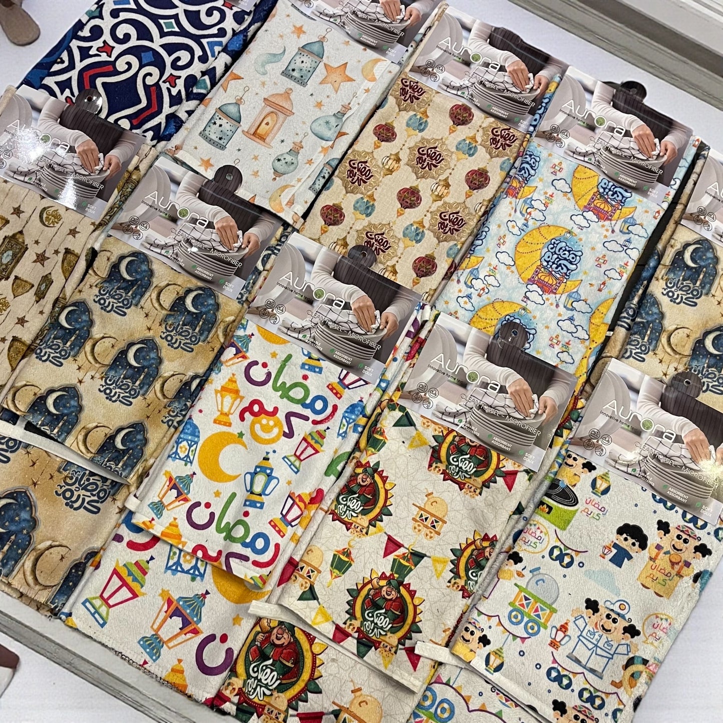 2Pcs Ramadan Kareem Microfiber Kitchen Towels – Festive Absorbent Dish Towels with Islamic Lantern & Crescent Prints