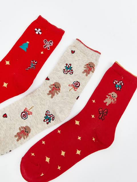 LC Waikiki Girls’ Christmas-Themed Ankle Socks – 3-Pack