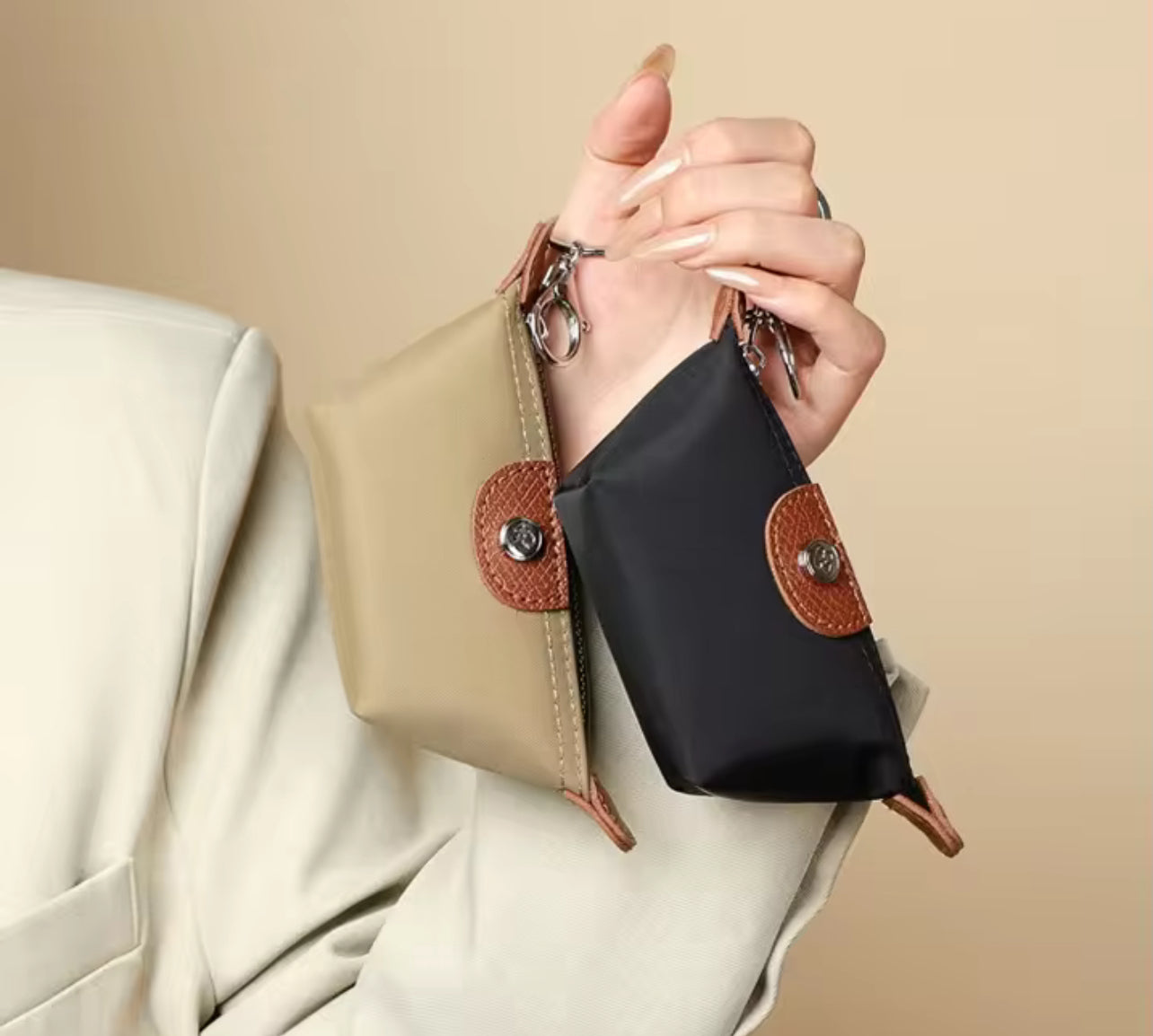 Lightweight Mini Long champ Ins Style PU Leather/Nylon Dumpling Bun Bag New Innovative Small Money Lipstick Earphone Storage
Bag